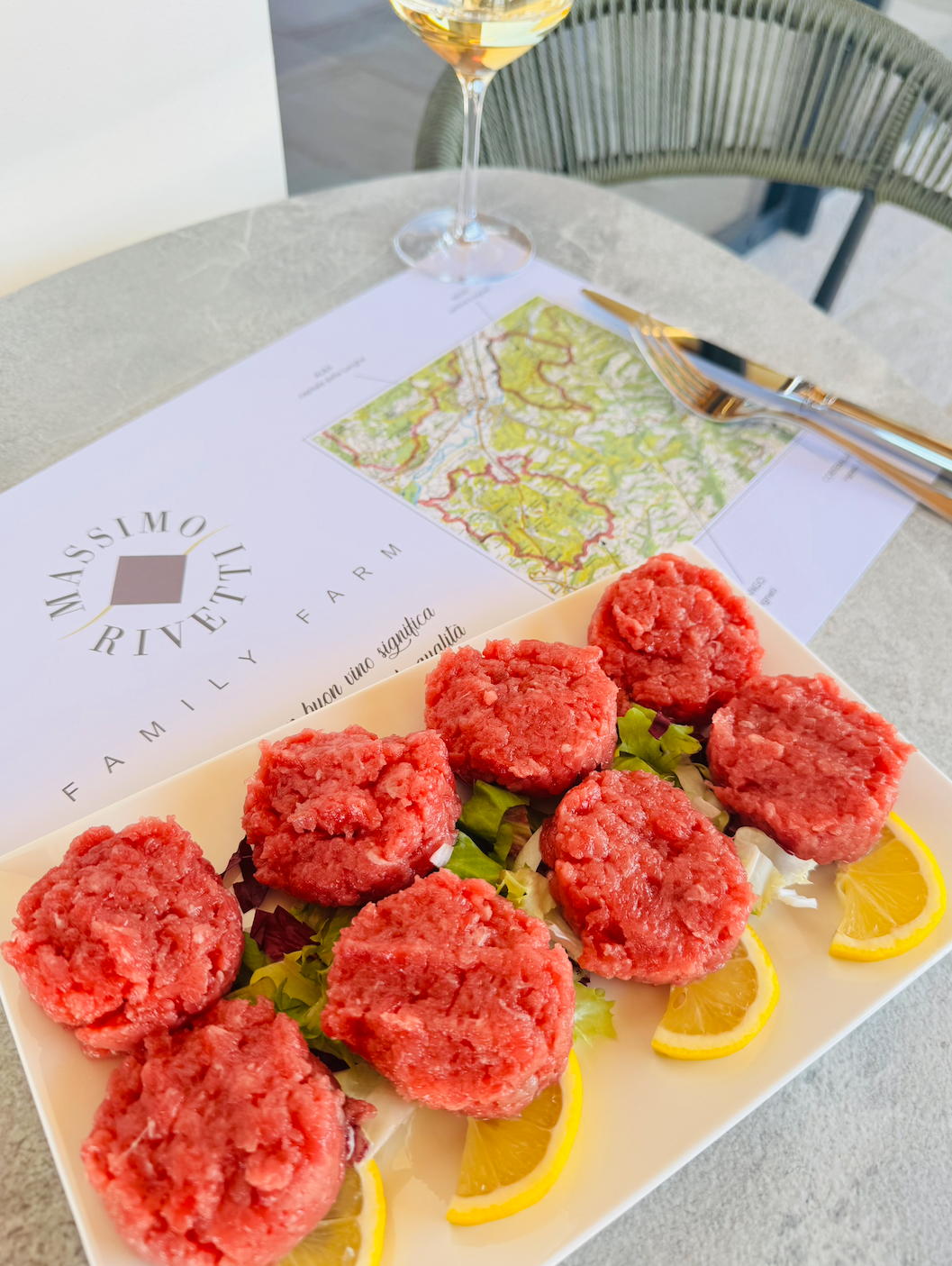 VINEYARDS AND CELLAR TOUR WITH FOOD AND WINE PAIRING